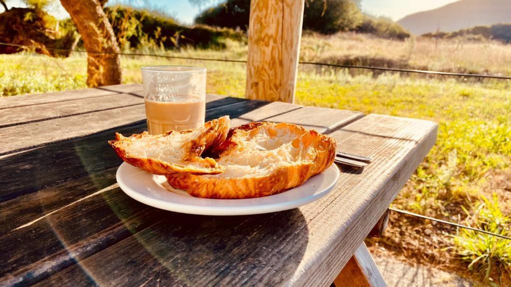 Hostal De Berria Santoña Εξωτερικό φωτογραφία